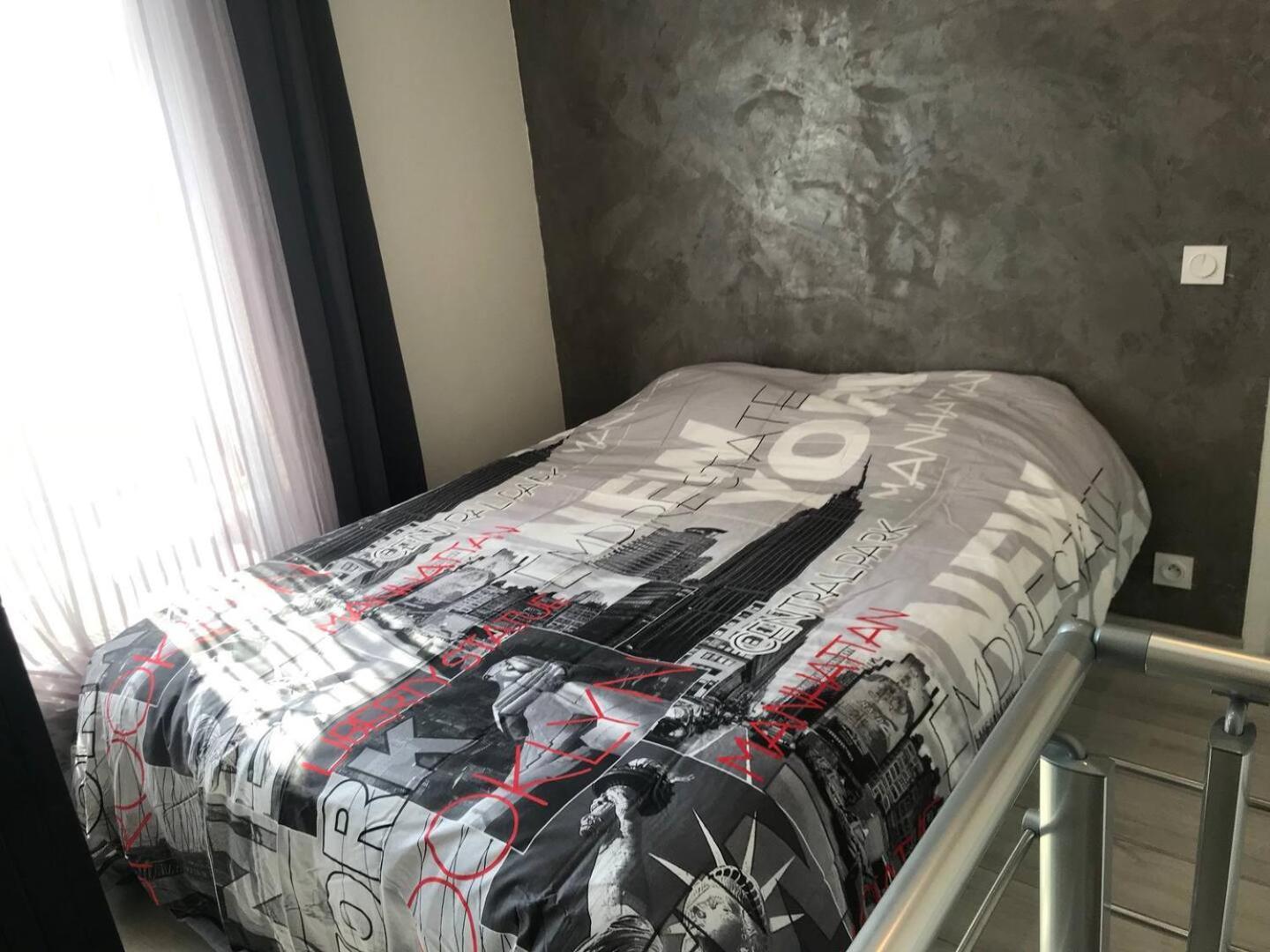 Gheddachi Lägenhet Gentilly Exteriör bild